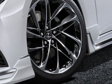  Lexus LS - Limuzyna dla prezesa na sterydach